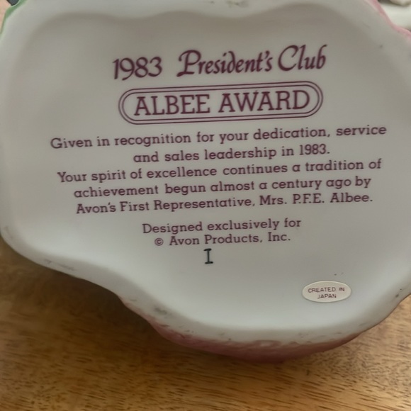 Beautiful ceramic sculptures collectors edition - Picture 6 of 6